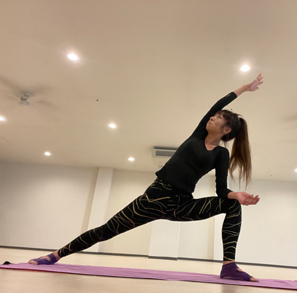 カラーズアカデミー講師 Ayako